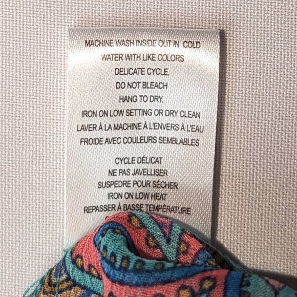 🌟NWT sheer second-layer paisley v-neck short-sleeve top medium Tamara H. - Picture 8 of 10